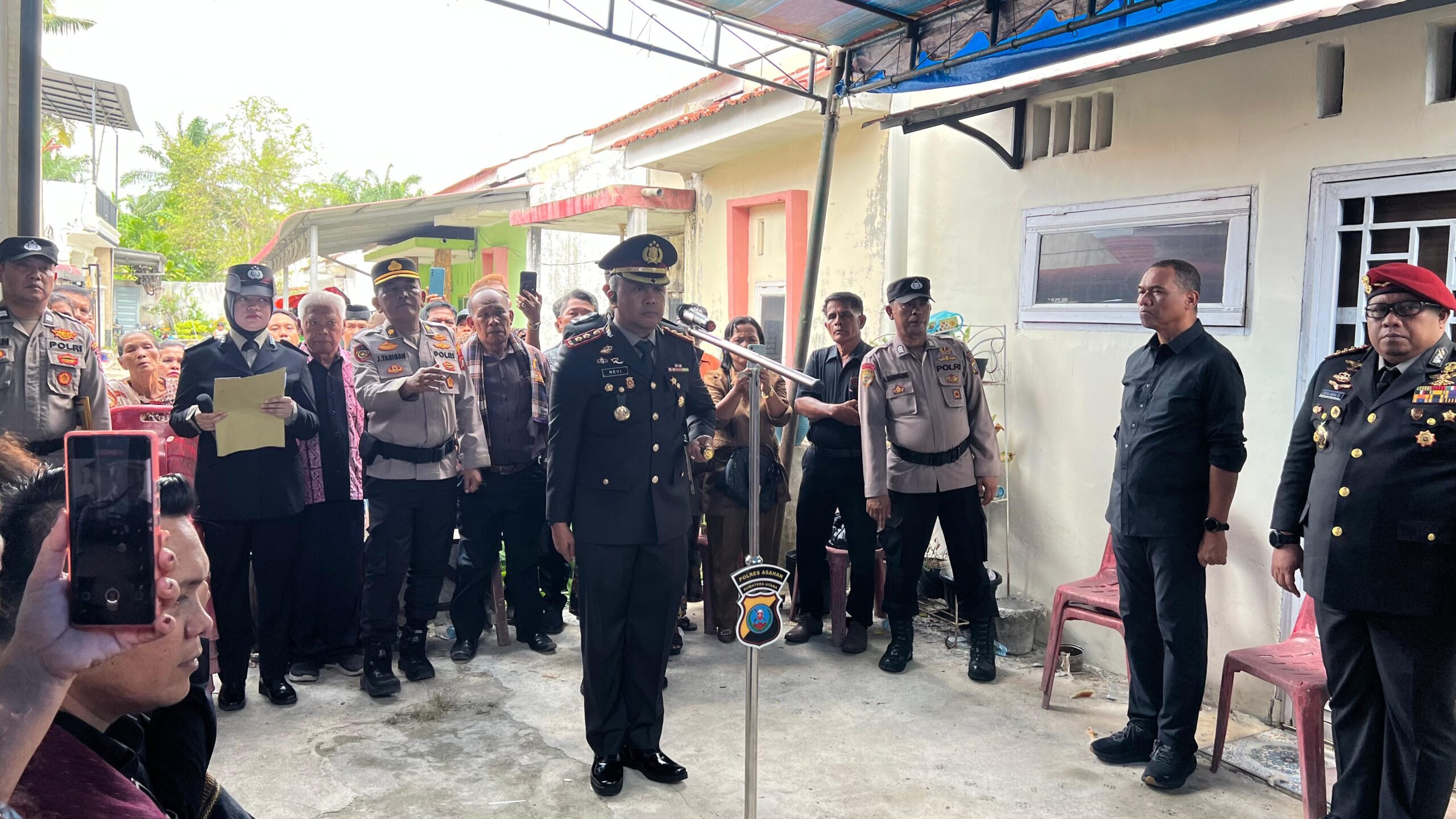 Polres Asahan Mengikuti Upacara Tradisi Polri Persemayaman dan Pemakaman Jenazah Almarhum Brigadir Polisi Randy Tri Buana Matondang